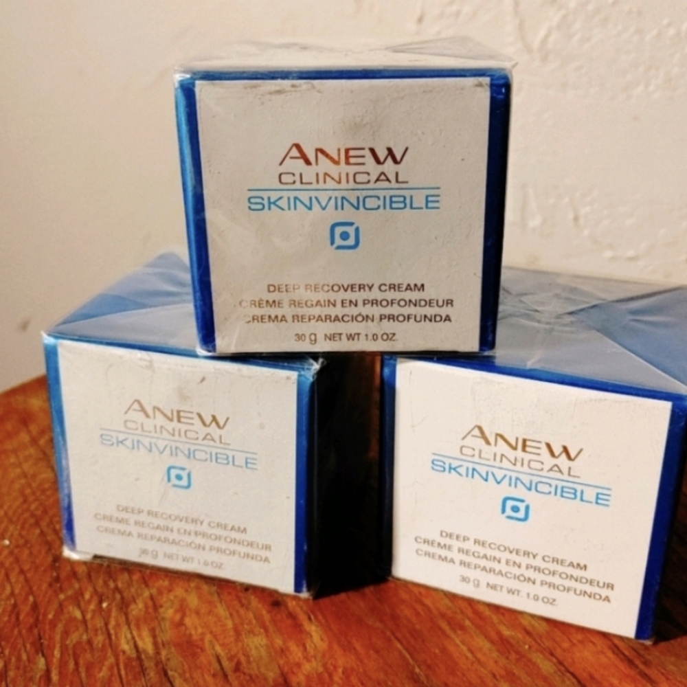 AVON - Skinvincible ANEW CLINICAL